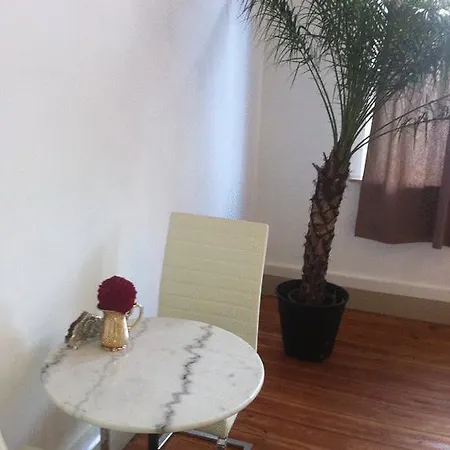 Azur Beauty & Wellness Guest house *