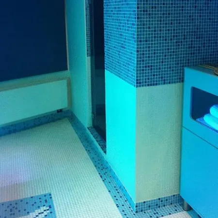 Azur Beauty & Wellness Guest house